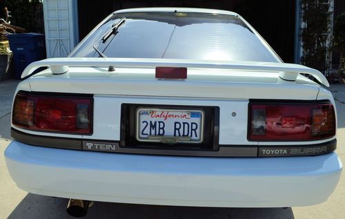 1987 Toyota Supra Base Hatchback 2-Door 3.0L, image 9