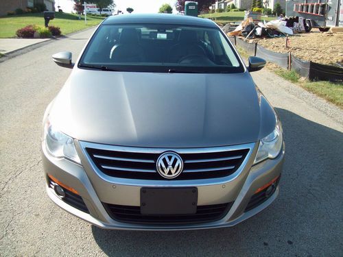 2010 volkswagen cc luxury sedan 4-door 2.0l