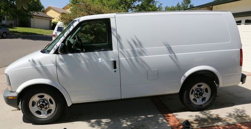 2005 gmc safari base extended cargo van 3-door 4.3l