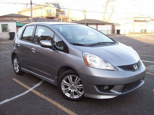 2010 honda fit sport hatchback 4-door  navigation, every option