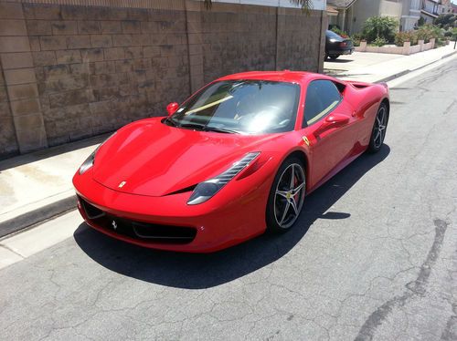 2010 ferrari 458 excellent condition!