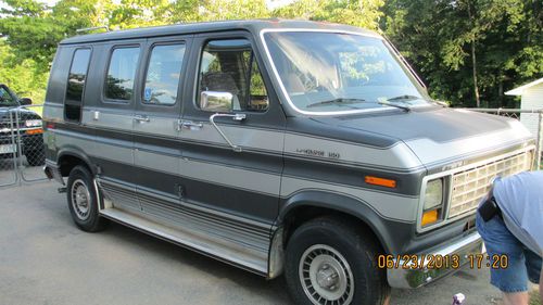 1989 ford econoline e150 handicapped van