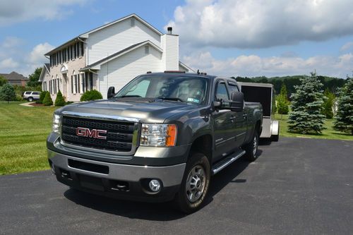 2011 gmc sierra 2500. 55800 miles