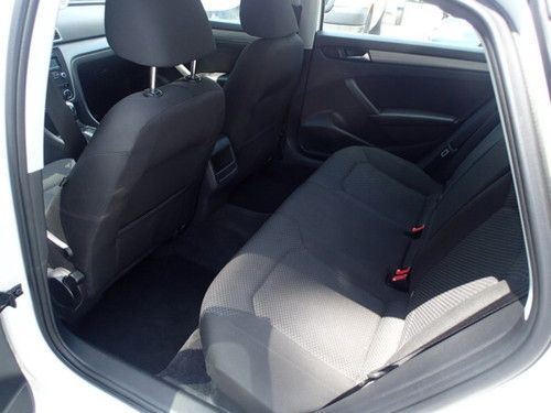 2012 Volkswagen Passat, salvage, damaged, runs and drives, sedan, image 10