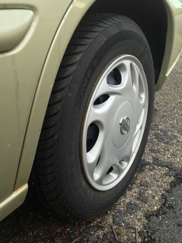 1998 Nissan Altima GXE Sedan 4-Door 2.4L Automatic, Gold, US $750.00, image 5