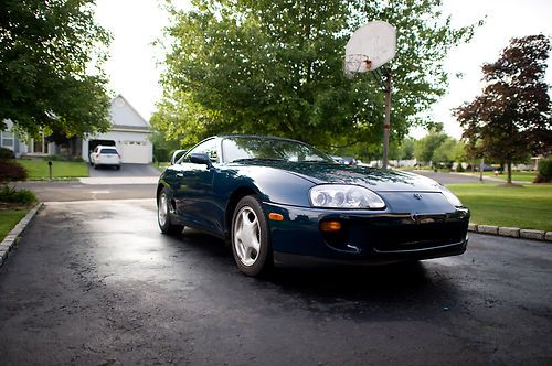 1993 toyota supra base hatchback 2-door 3.0l targa top