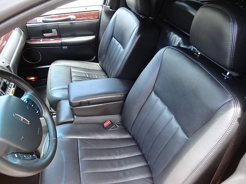 2008 LINCOLN TOWNCAR 120