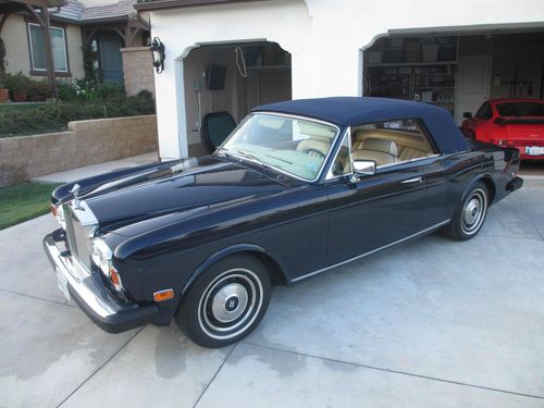 1984 rolls royce corniche convertible