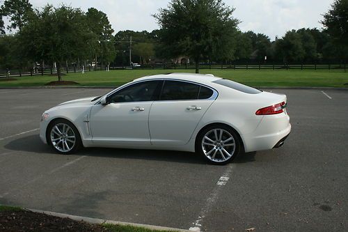 2010 jaguar xf white rare premium with portfolio package bowers &amp; wilkins loaded