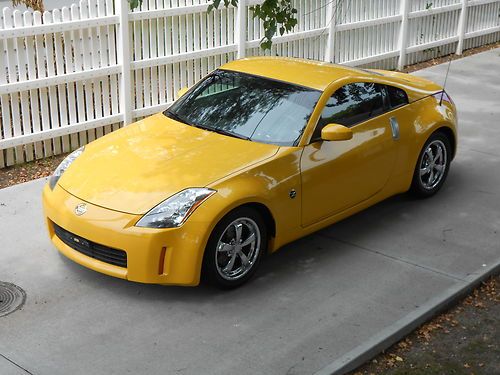 2005 nissan 350z touring coupe cold air intake custom exhaust only 26,284 miles