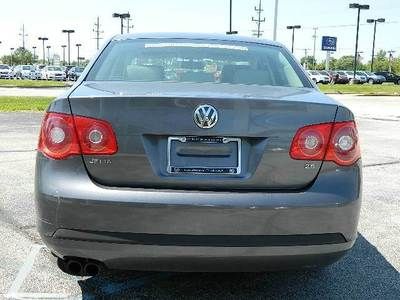 2.5 2.5L CD 10 Speakers AM/FM radio AM/FM w/In-Dash 6-Disc Changer/MP3 Readable, image 6