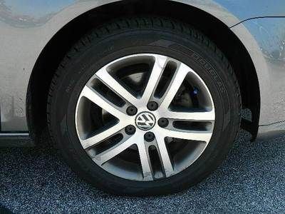 2.5 2.5L CD 10 Speakers AM/FM radio AM/FM w/In-Dash 6-Disc Changer/MP3 Readable, image 9