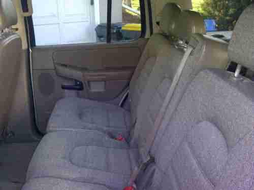 2004 Ford Explorer XLS Sport 4x4, image 5