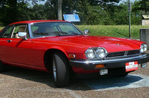 1990 jaguar xjs collection rouge coupe 2-door 5.3l
