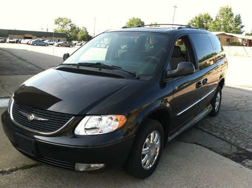 2004 town &amp; country handicap wheelchair vmi limited lowered floor power ramp van