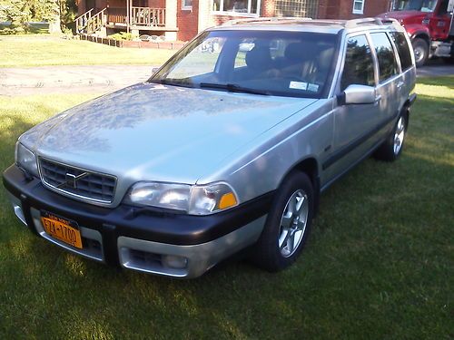 1998 volvo v70 x/c awd wagon 4-door 2.4l