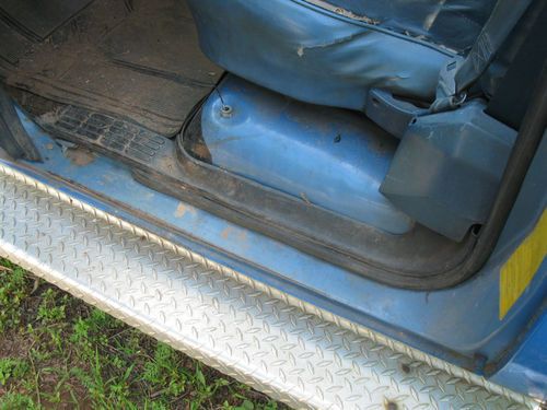 1984 chevy 4x4 dually, cab/chassie 454,3speed  manual trans with low gear,PTO, image 9