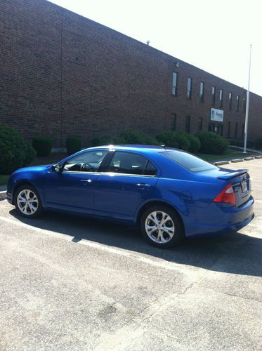 2012 ford fusion se sedan 4-door 2.5l