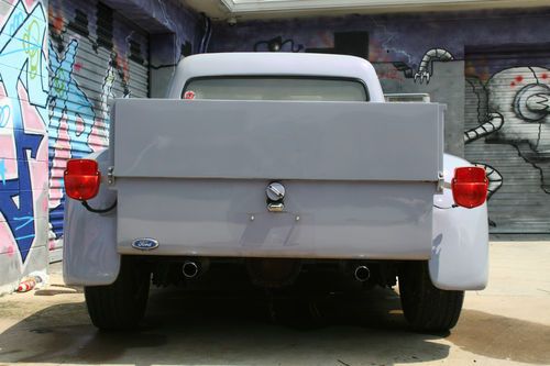 1955 Ford F-100 Custom Chevelle Frame V8 350