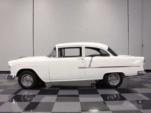 400 CI, 700R4, POWER FRONT DISC, WHITE OVER TAN, GREAT CRUISER 55 POST, RALLYS!, US $32,995.00, image 2