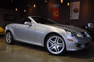 Slk350 slk-class scarf*heated seats*amg sport package* low miles 2 dr convertibl