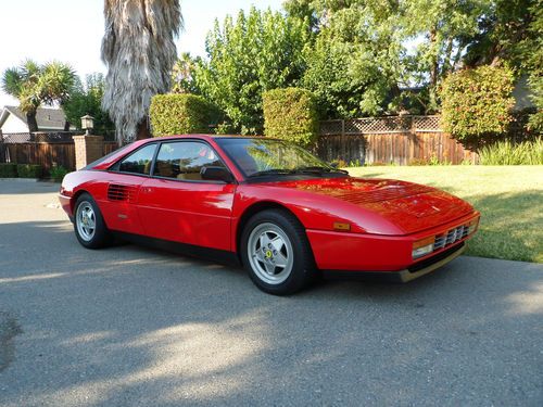 Ferrari mondial t coupe