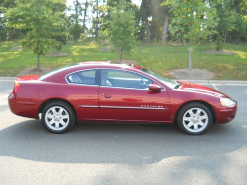 2001 Chrysler Sebring LXi Coupe 2-Door 3.0L / Leather Interior / Nice Car, image 5