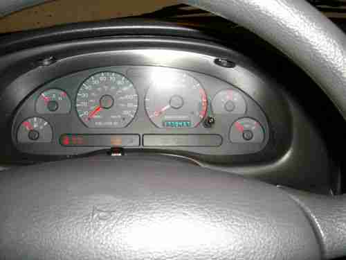 2000 Ford Mustang Base Coupe Parts Car of Fix, image 6