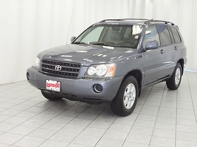 Front wheel drive toyota highlander s/e one owner clean carfax report!