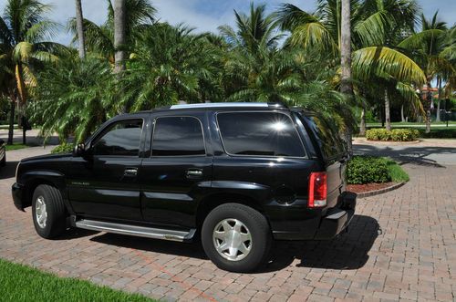 2002 cadillac escalade ~ 135k miles ~ clean title ~ runs perfect