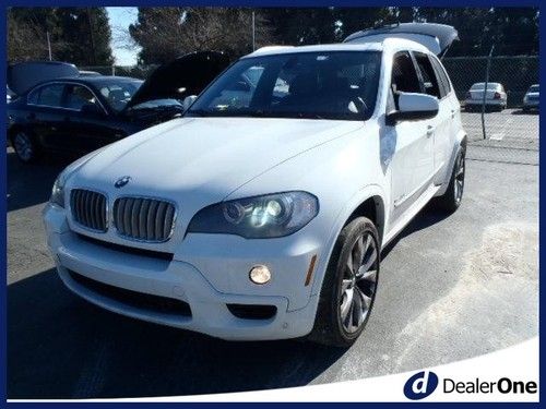 X5 48i m sport, alpine white, prem and tech pkg, bmw 2.95% apr financing!