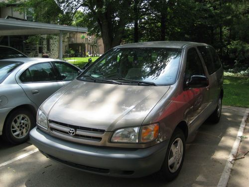 1999 toyota sienna ce mini passenger van 4-door 3.0l