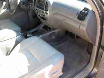 2003 Toyota Sequoia Limited, great condition, highway miles, one adult owner, US $12,500.00, image 10