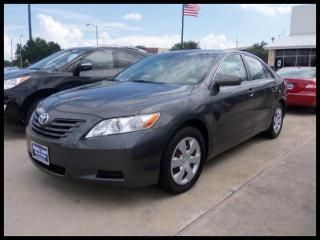 2008 toyota camry le / 1-owner / power seat / automatic / cold a/c