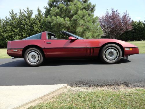 1987 chevrolet corvette base hatchback 2-door 5.7l