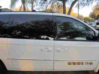 05 CHRYSLER TOWN & COUNTRY TOURING NAVIGATION DVD 29K MILES 1 FL OWNER LIKE NEW!, image 6