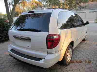 05 CHRYSLER TOWN & COUNTRY TOURING NAVIGATION DVD 29K MILES 1 FL OWNER LIKE NEW!, image 13