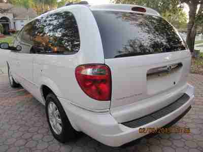 05 CHRYSLER TOWN & COUNTRY TOURING NAVIGATION DVD 29K MILES 1 FL OWNER LIKE NEW!, image 20