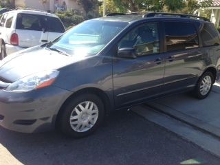 2007 toyota sienna le mini passenger van 5-door 3.5l