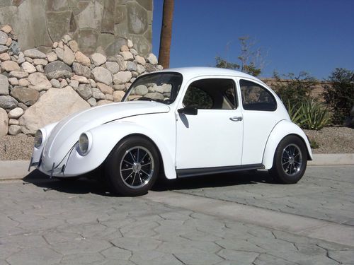 Super clean 1967 vw cal bug. 2176, dual 48 dellortos, fk8 cam, big valve heads.