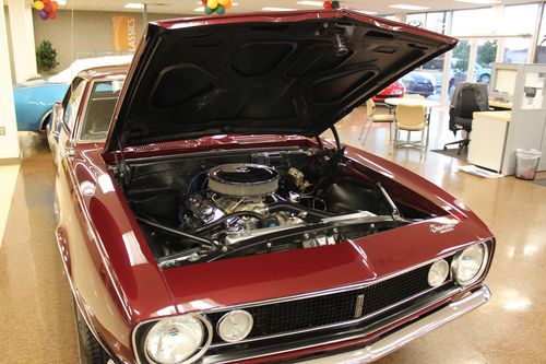 ** INCREDIBLE PAINT & BODY !!! ** 1967 CAMARO **, image 3
