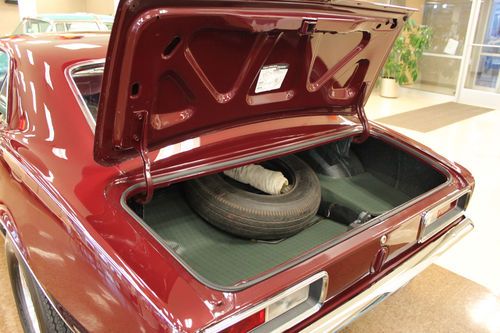 ** INCREDIBLE PAINT & BODY !!! ** 1967 CAMARO **, image 7