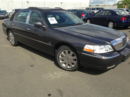 2007 lincoln town car designer series sedan 4-door 4.6l