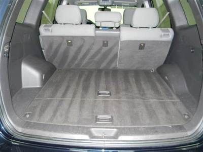 GLS SUV 2.4L CD 4 wheel disc brakes ABS brakes AM/FM radio Air conditioning, image 21