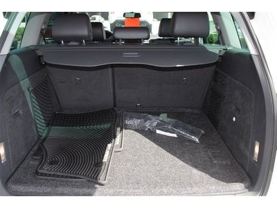 VR6 SUV 3.6L CD 4X4 Traction Control Power Steering ABS 4-Wheel Disc Brakes, image 8