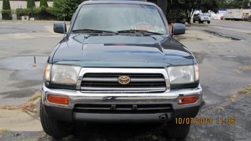 Emerald strong 98 toyota v6 gold package sr5 4runner 4x4 cd player tow hook up