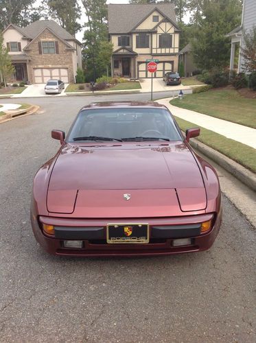 1986 Porsche 944 Base Coupe 2-Door 2.5L Great shape 102,748 miles, image 4