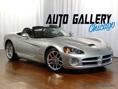2004 dodge srt10