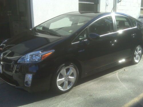 2010 toyota prius prius 5 2010 toyota prius v (5) 1 owner