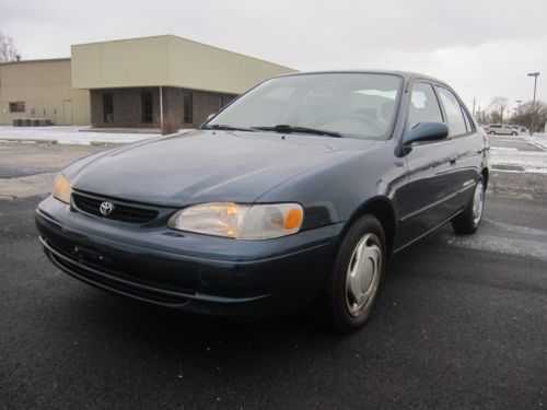 98 99 toyota corolla le 4door . automatic,low miles 68k,great on gas, runs great